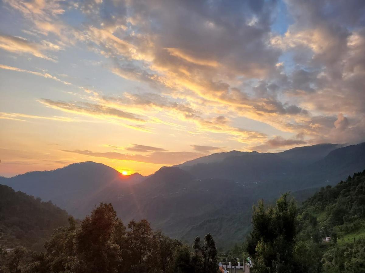 ناينيتال Sh Sunset Resort المظهر الخارجي الصورة